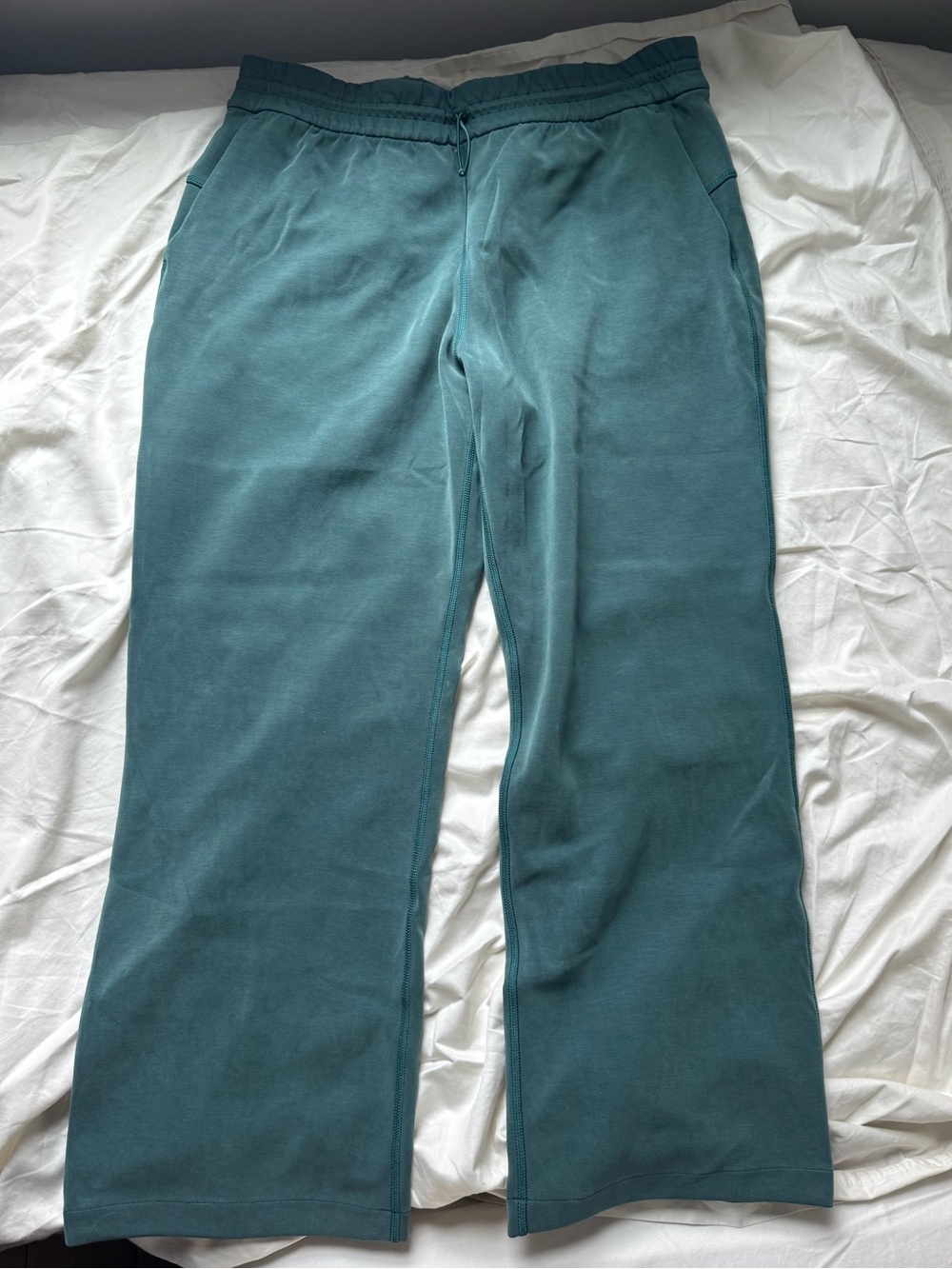 Lululemon Softstreme High-Rise Pant *Short in Storm Teal, size 12
